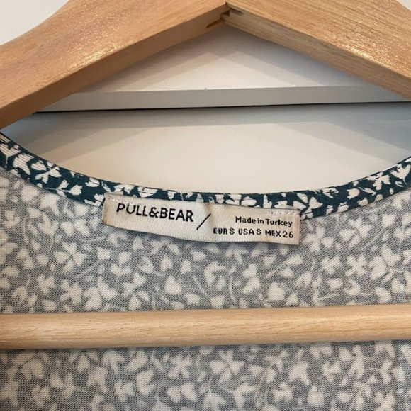 Pull and Bear Green Floral Wrap Dress Size Small - Picture 3 of 5